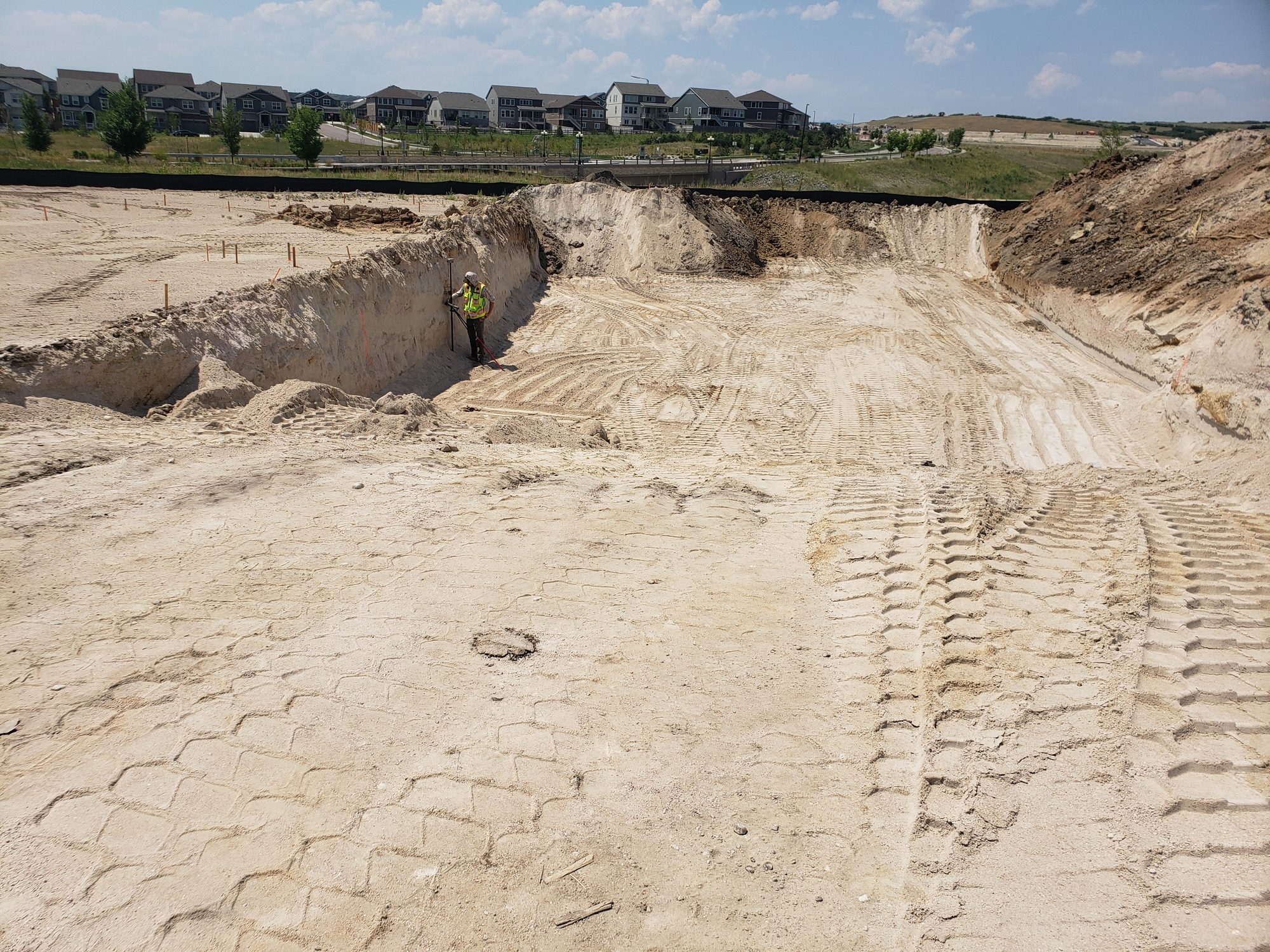 LOOKING GLASS — Active Projects project by Waner Construction