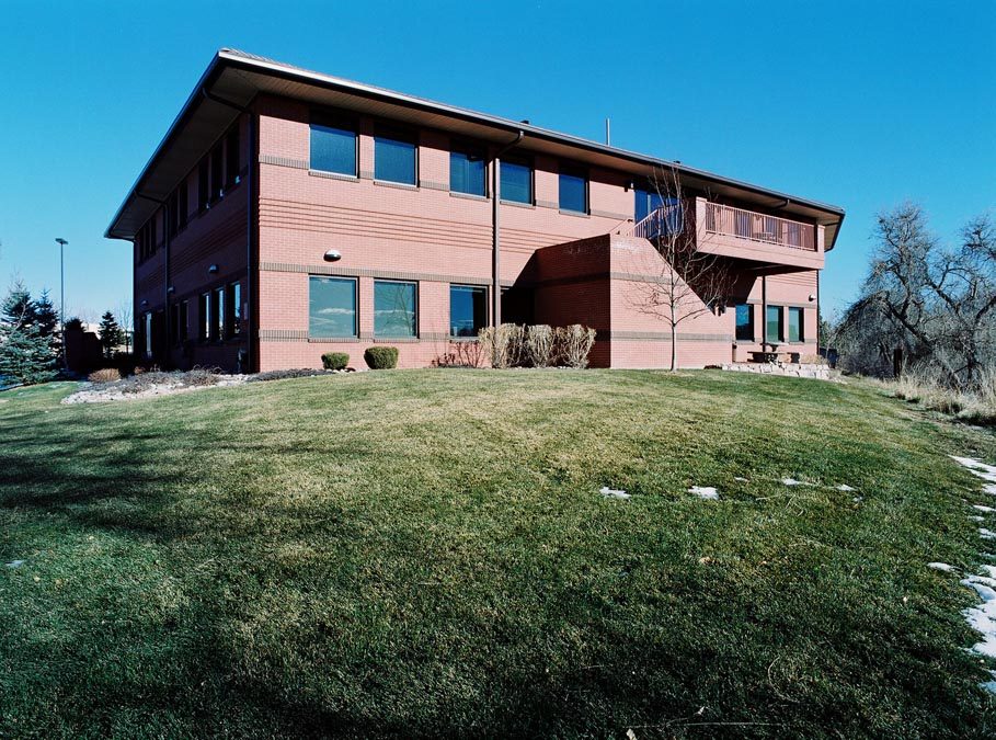 Crown Office Bldg — Office & Bank project by Waner Construction