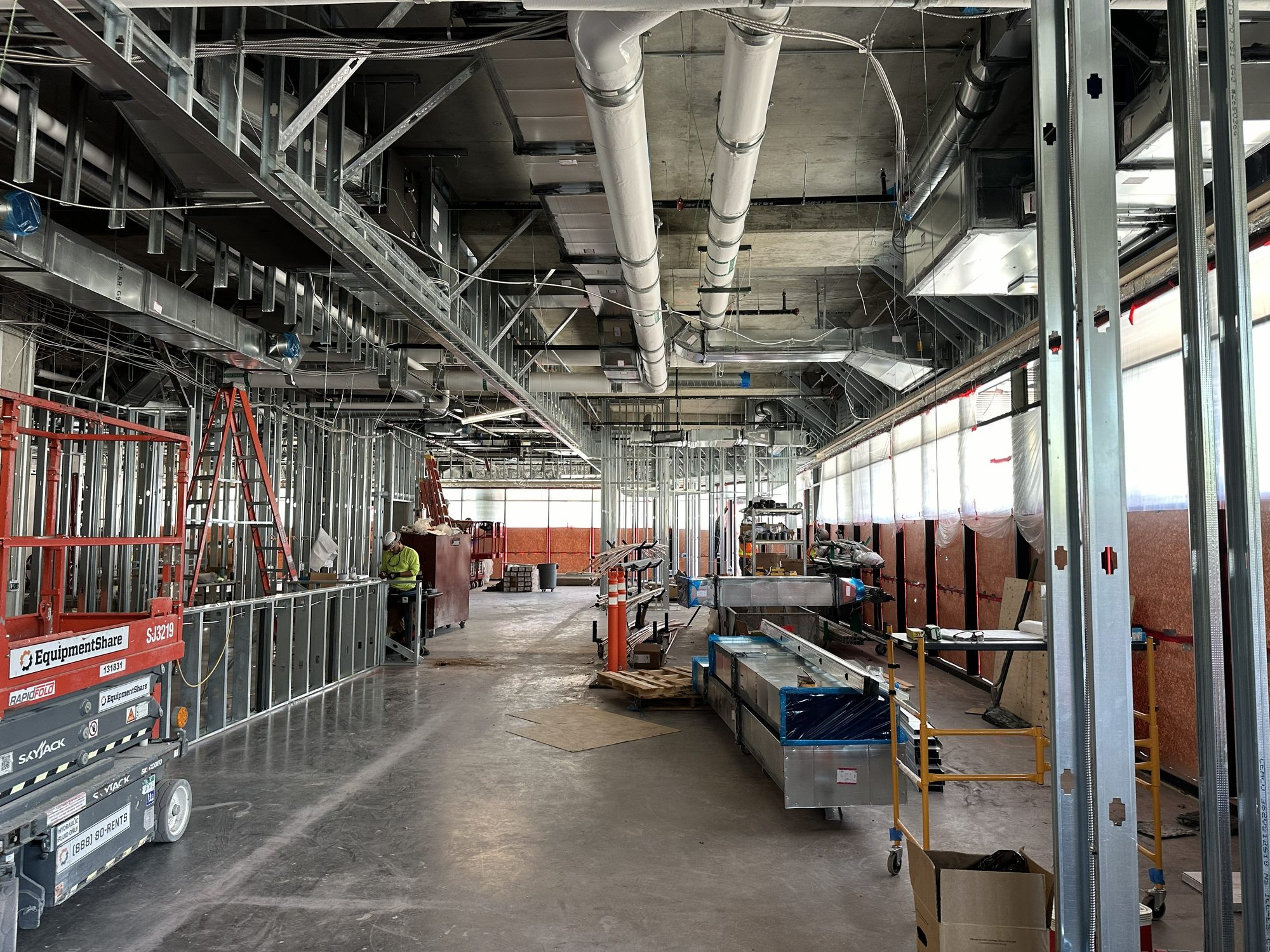 BROADWAY 10 — Restaurants project by Waner Construction