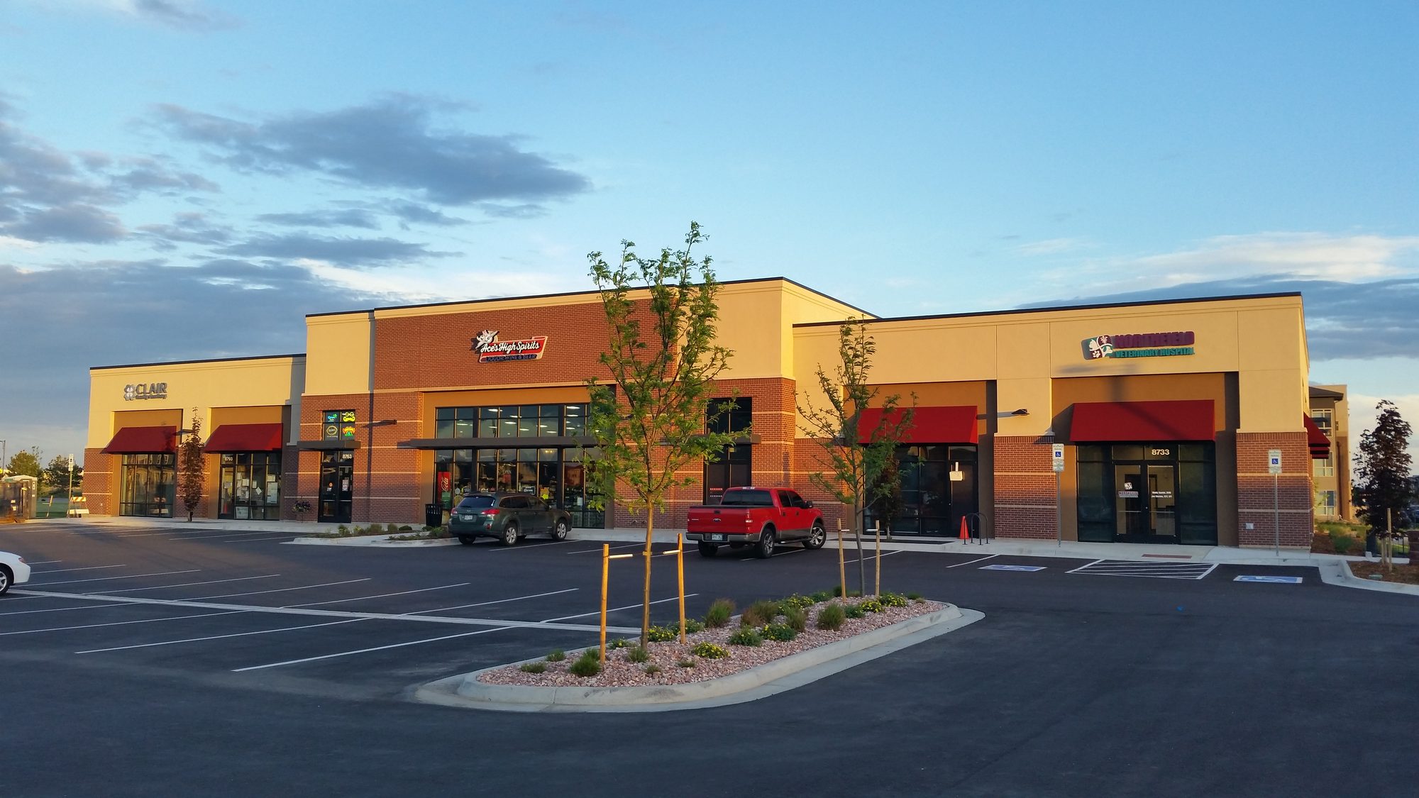 Conservatory Phase 3 - Pro Plaza — Retail project by Waner Construction