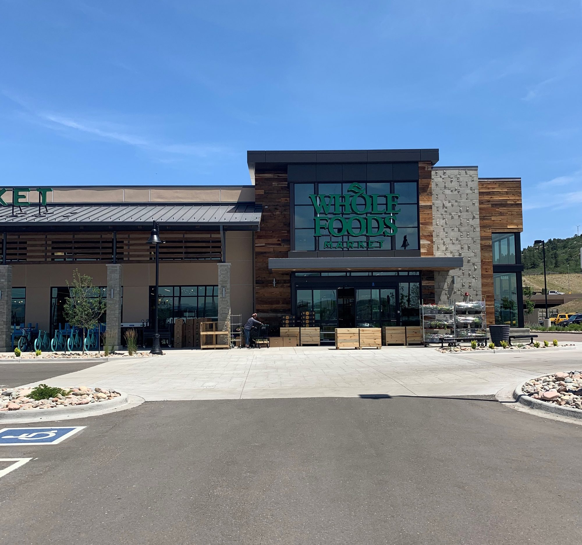 Promenade at CR — Retail project by Waner Construction